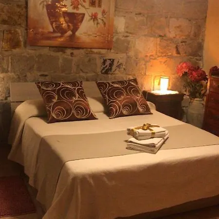 Bed and Breakfast Domus De Janas