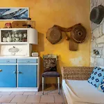 B&B Domus De Janas 3*