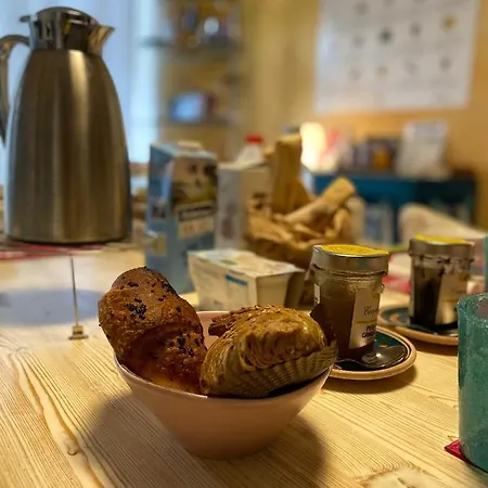 Domus De Janas Frühstückspension *