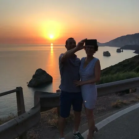 Alojamento de Acomodação e Pequeno-almoço Domus De Janas Gonnesa